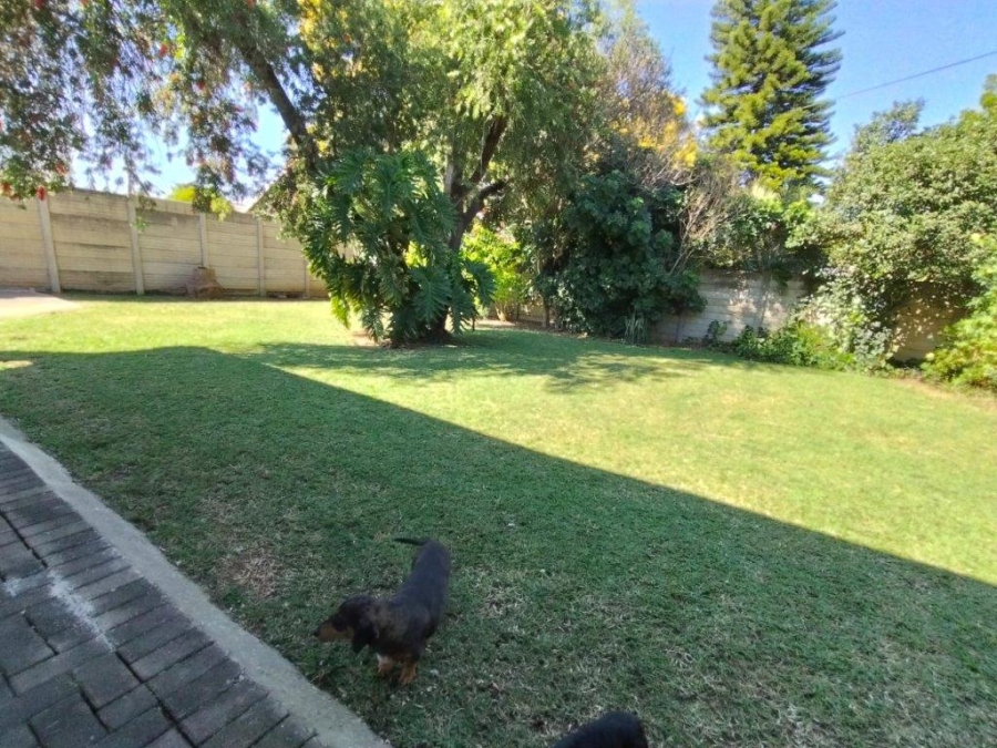4 Bedroom Property for Sale in Oos Einde North West